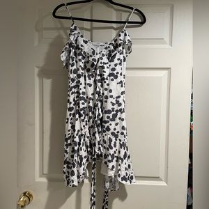 Olivaceous Wrap Dress. Size: Medium. Mini Dress. Polka Dots.